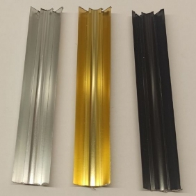 Угол внутренний 2,95 м