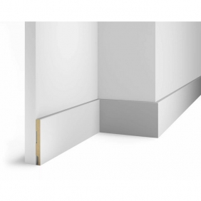 Напольный плинтус Под покраску белый AP73