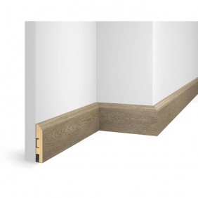 Напольный плинтус Nanoflex Дуб корсика ЕP07 