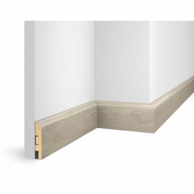 Напольный плинтус Nanoflex Дуб сноу ЕP07 